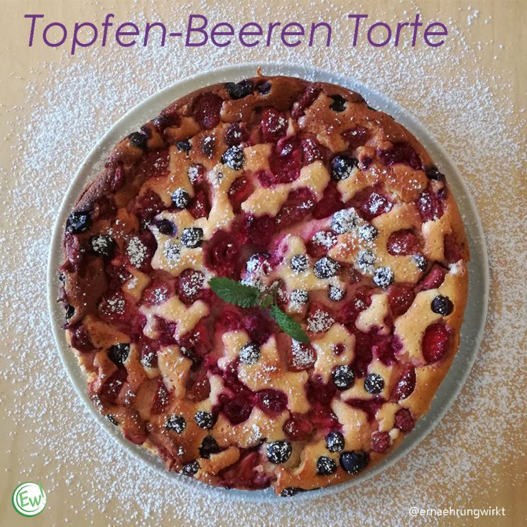 Beeren-Topfen Torte